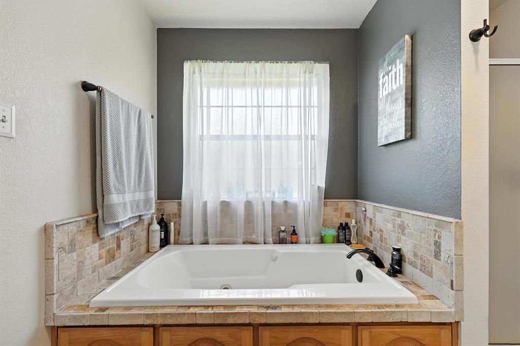 Thoroughbred Ridge - Residential