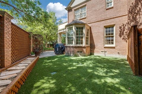 Tiny photo for 3003 Stanford Avenue, University Park, TX 75225 (MLS # 21086059)