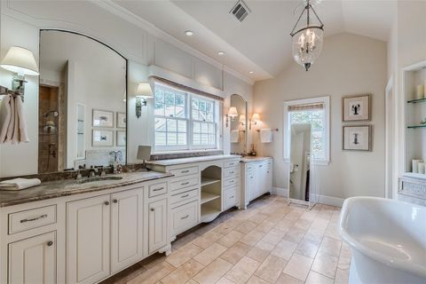 Tiny photo for 3003 Stanford Avenue, University Park, TX 75225 (MLS # 21086059)