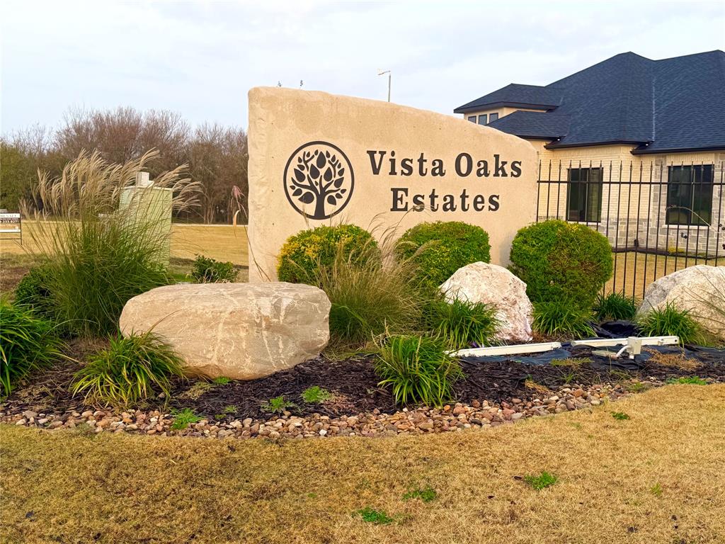 Vista Oaks Estates Add - Land