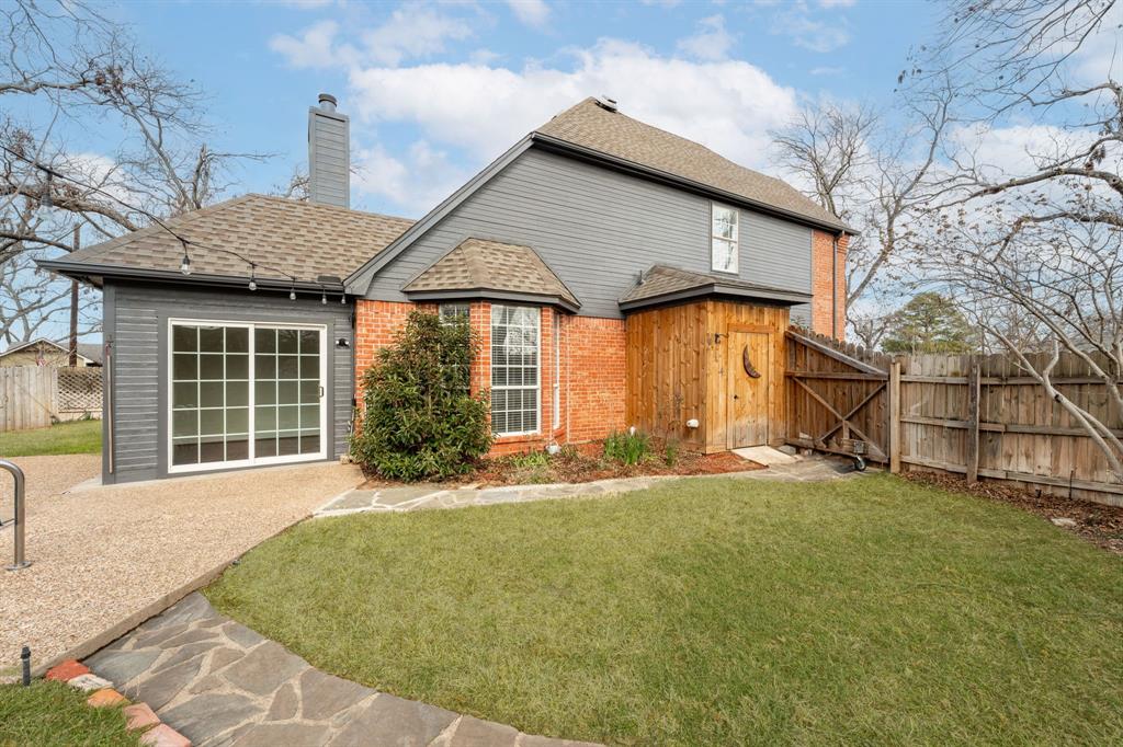 5001 Seminole Drive