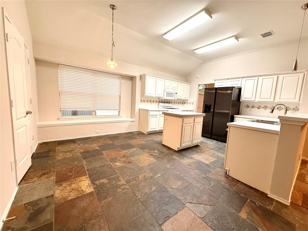 11112 Amber Valley Drive