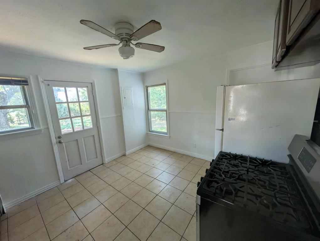 Windsor Place Add - Residential Lease