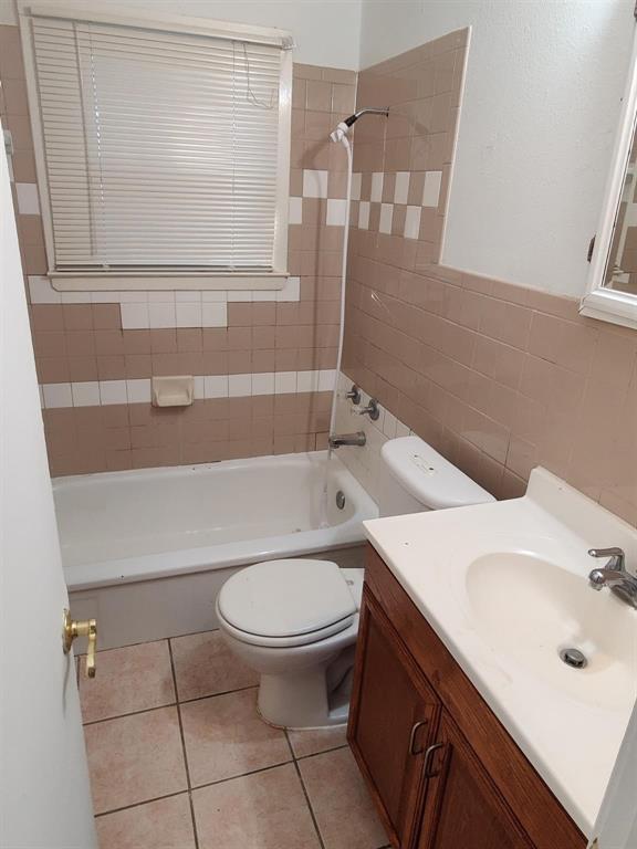 Windsor Place Add - Residential Lease