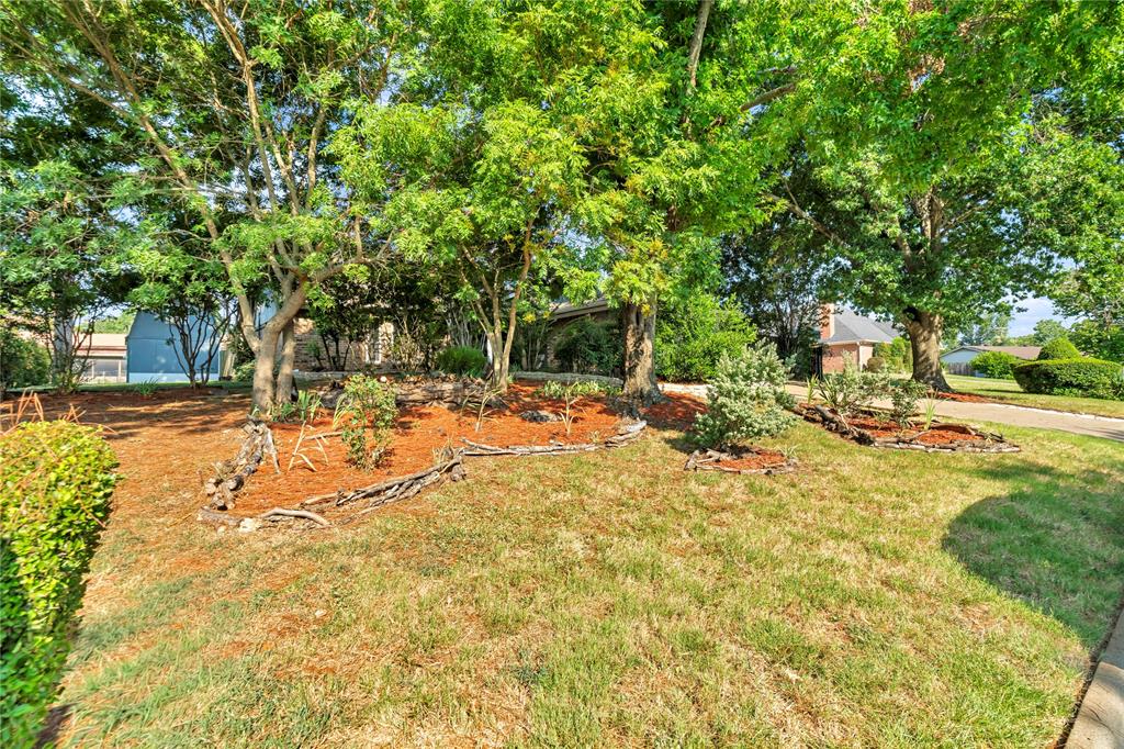 306 Woodlawn Drive