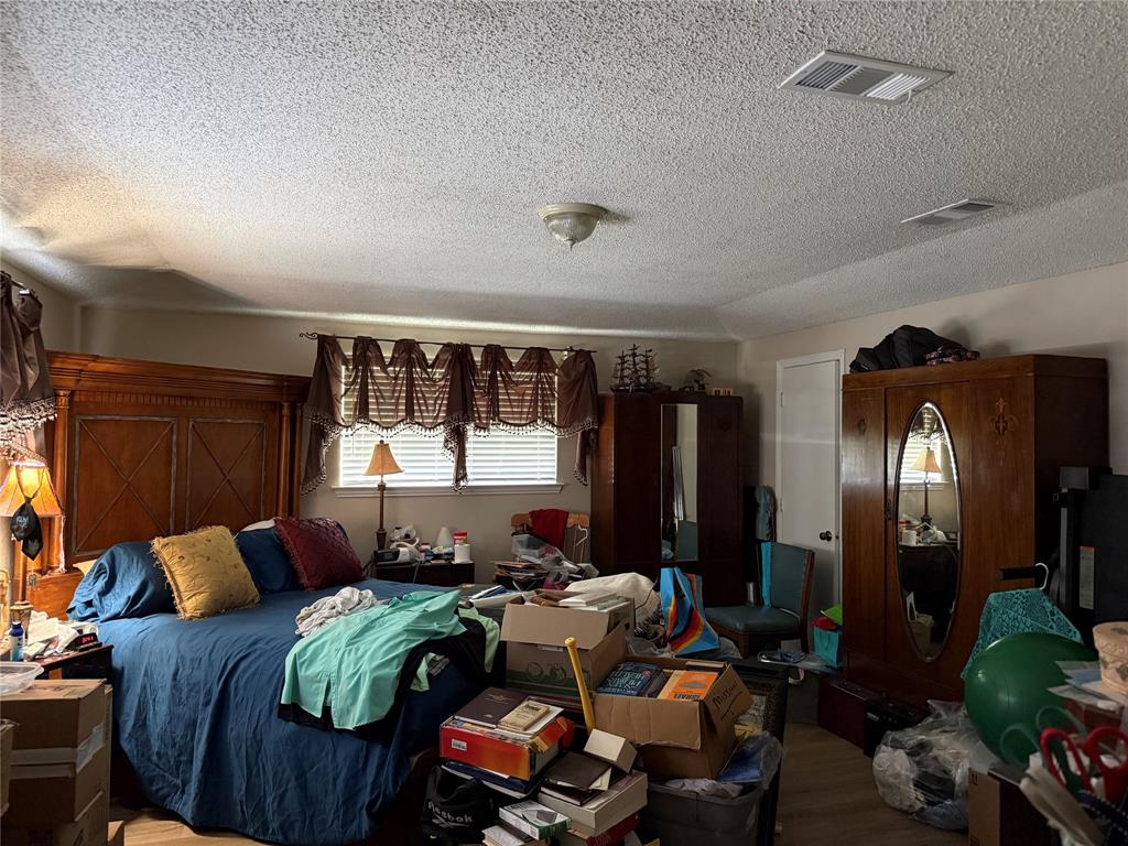 215 Roma Drive