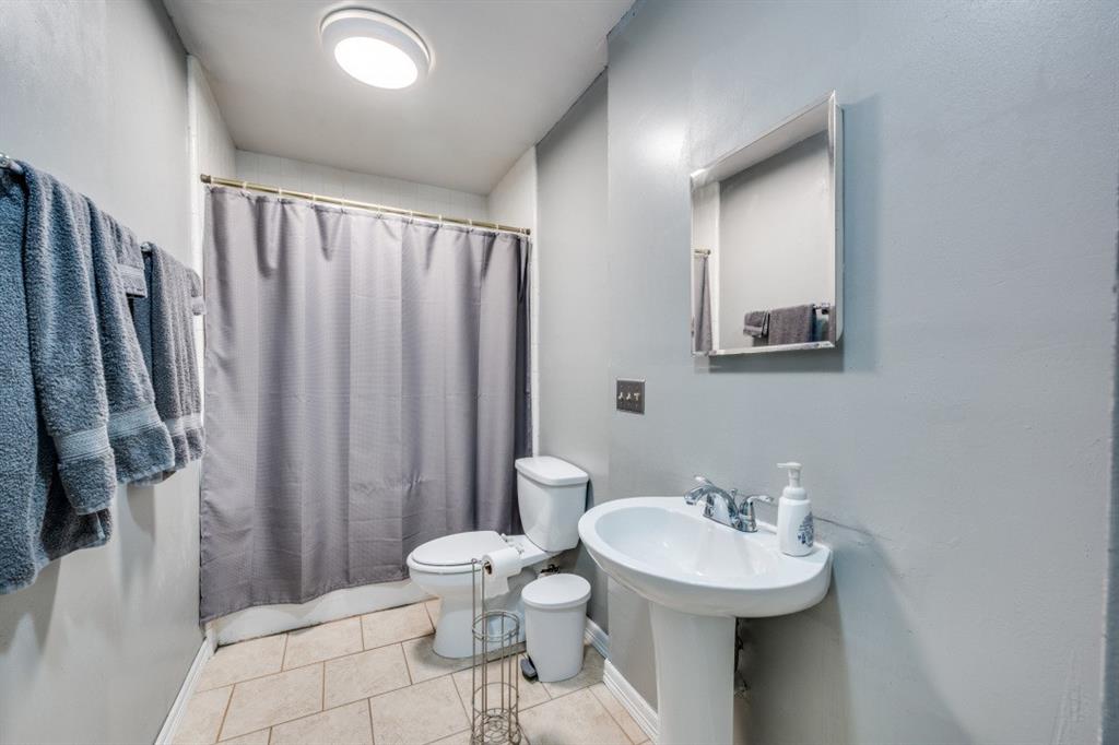 Oak Hollow Grand Prairie - Residential