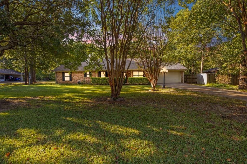 2814 Greenhills Drive