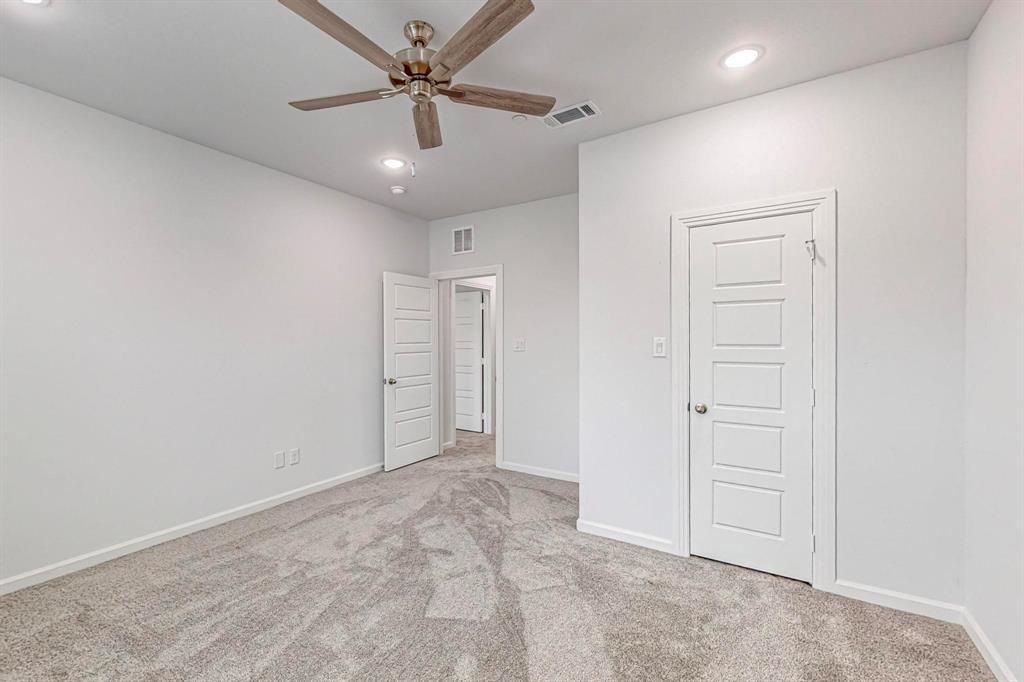 Villas Of Doe Creek Ph 1 - Residential Lease