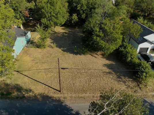 1706 W 12TH AVE, CORSICANA, TX 75110 - Image d4b2c898edae69fa4e79d2f6fdf19c77/3918983198