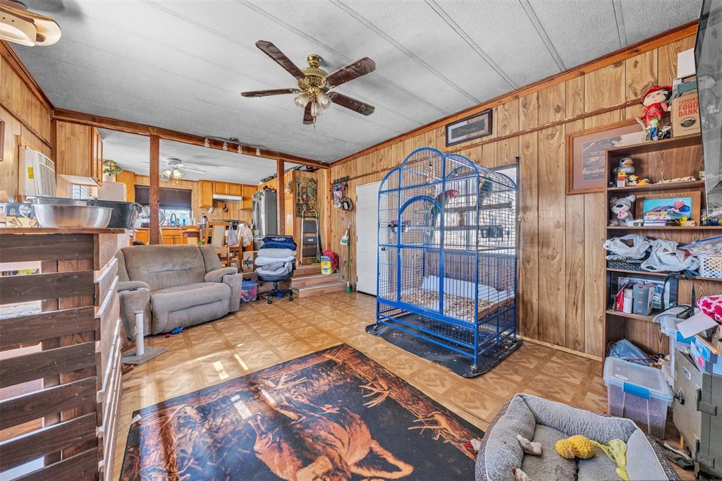 Edmiston A E - Residential