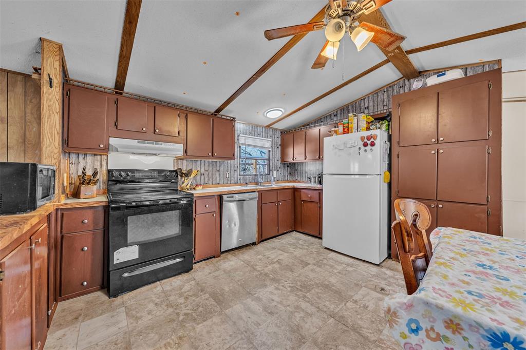 Edmiston A E - Residential