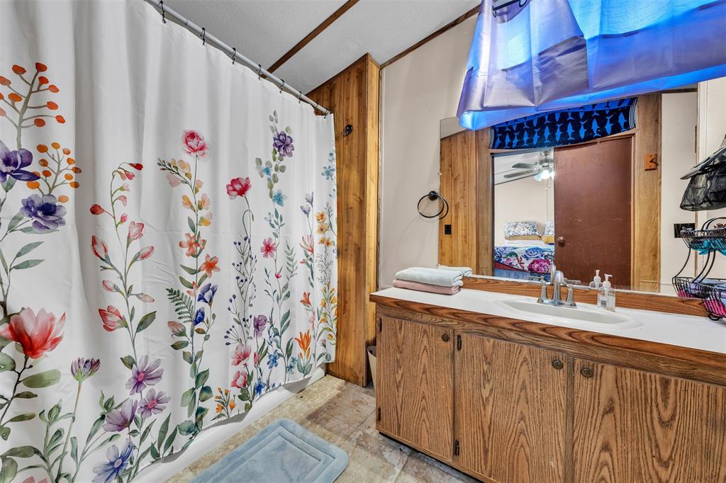 Edmiston A E - Residential