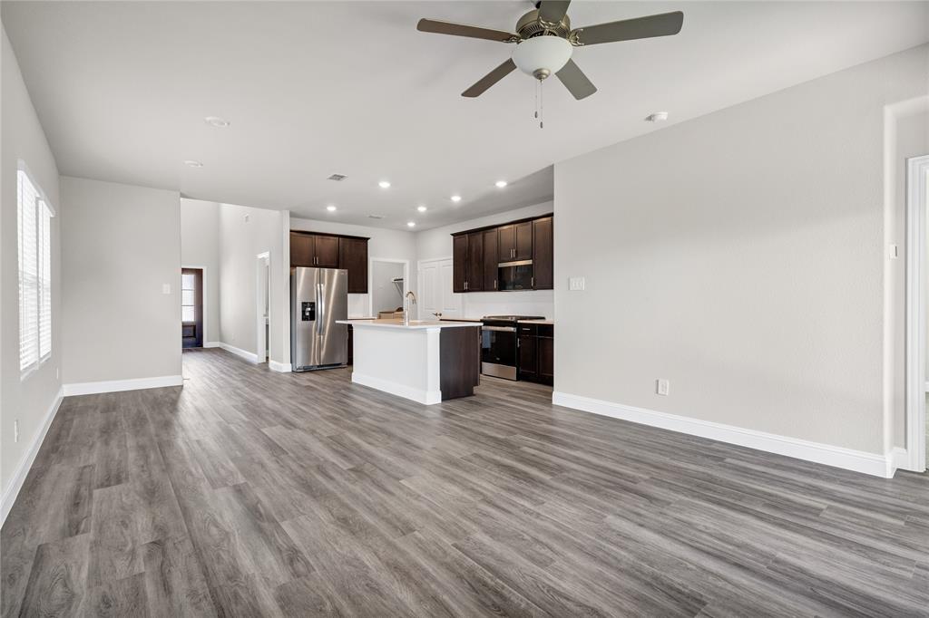 Simpsons Crossing - Residential Lease