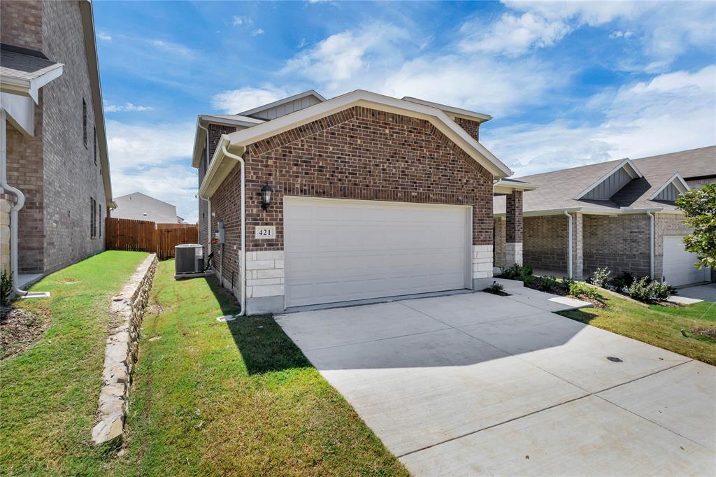 Simpsons Crossing - Residential Lease