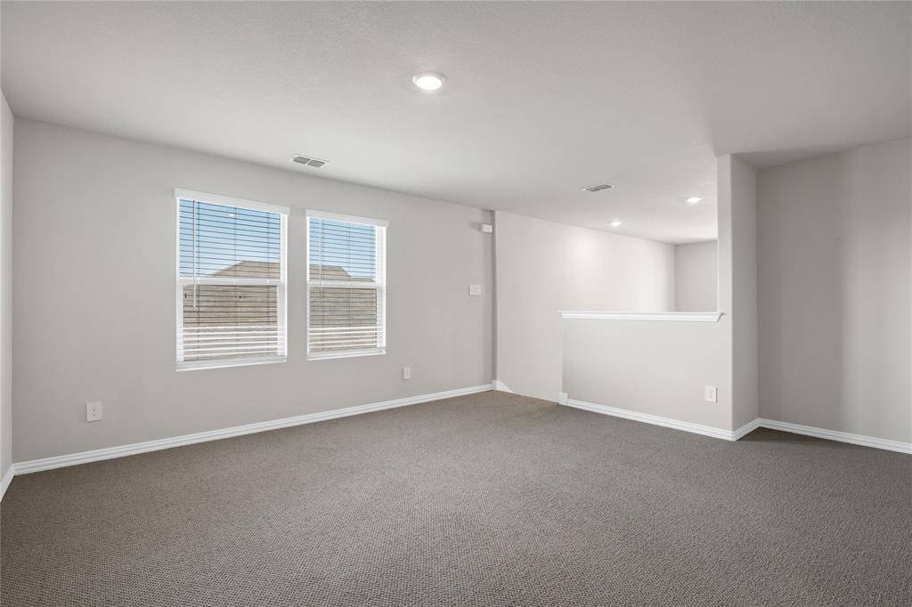 Simpsons Crossing - Residential Lease