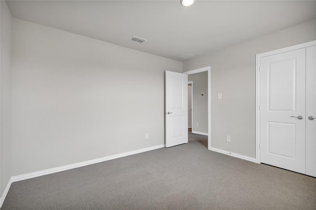 Simpsons Crossing - Residential Lease