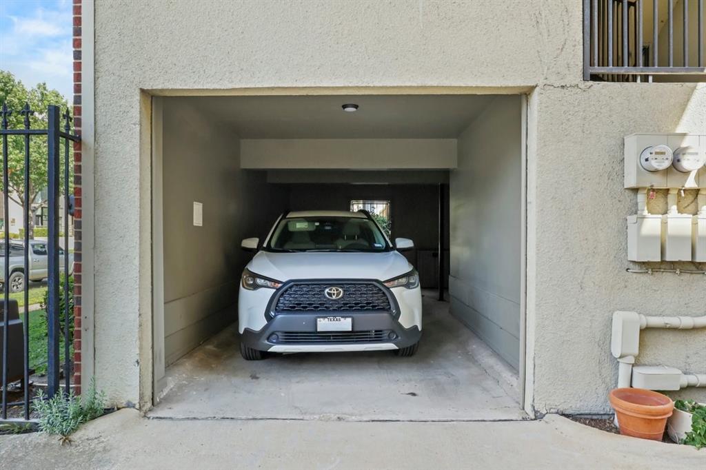 Homecourt Condo - Residential Lease