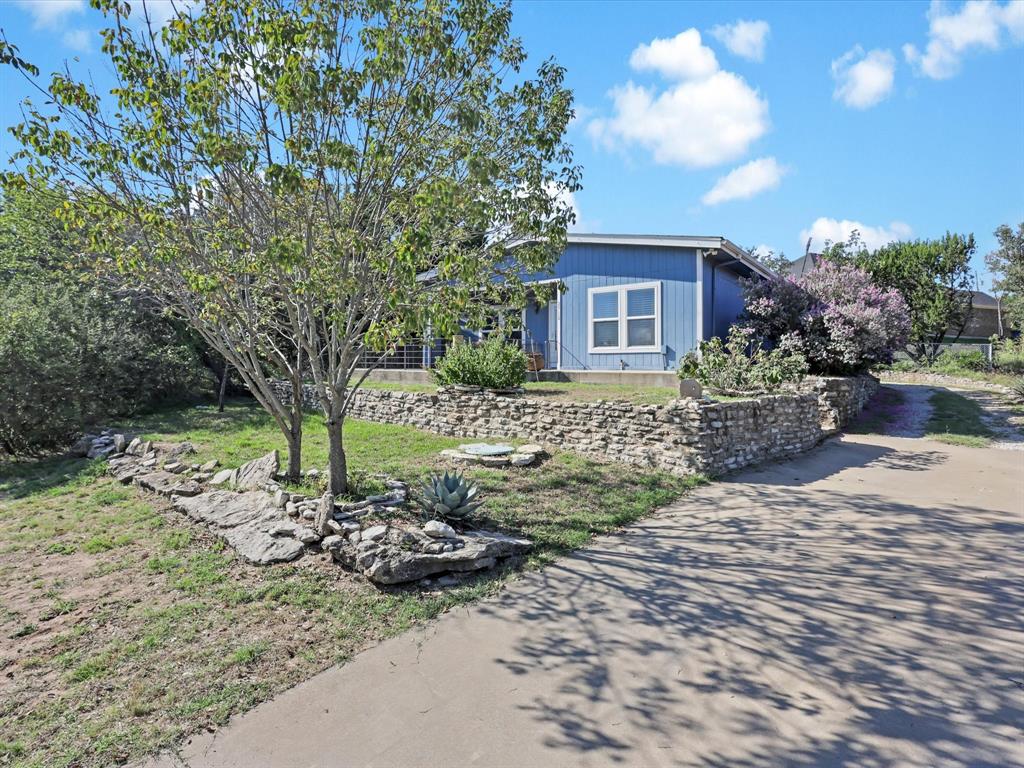 2712 Austin Drive
