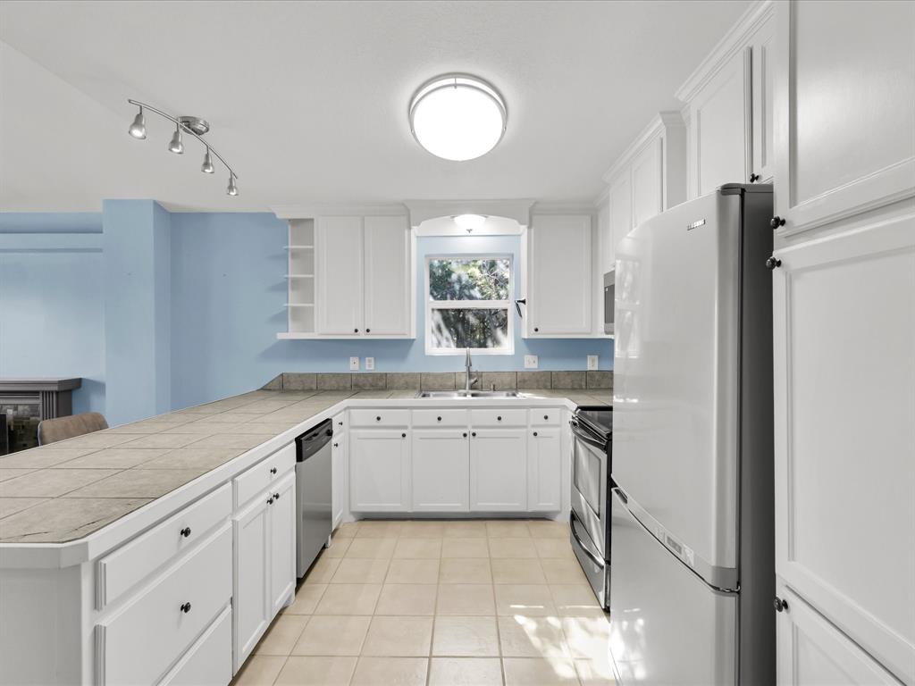 Canyon Creek III - Residential