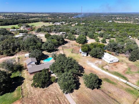 2700 Comanche Shadow Court Granbury TX 76048