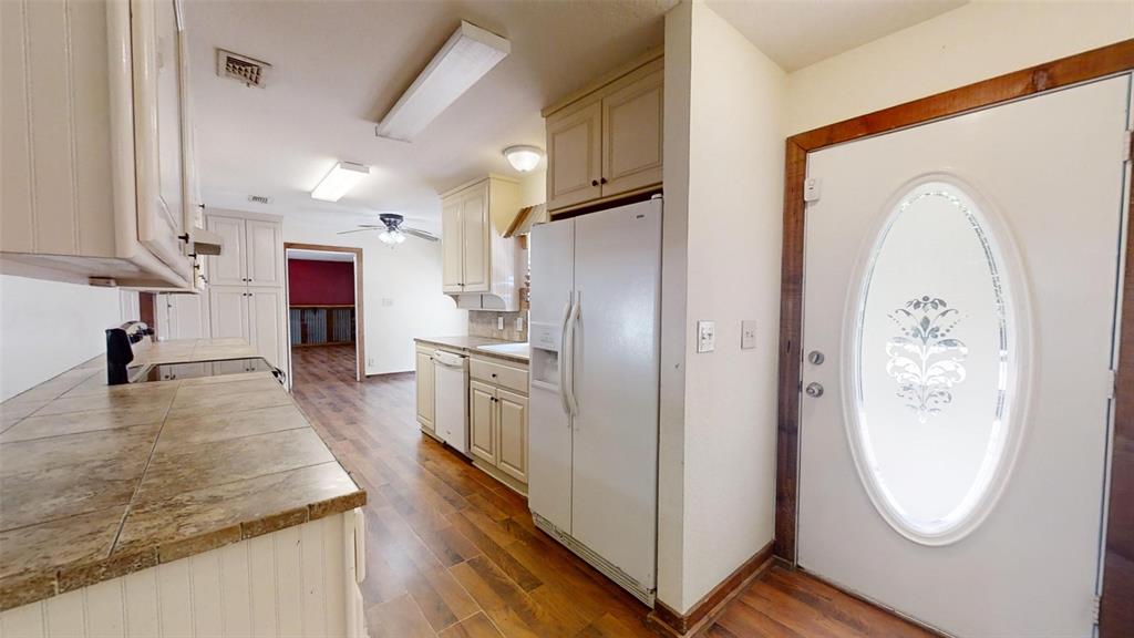 2700 Comanche Shadow Court