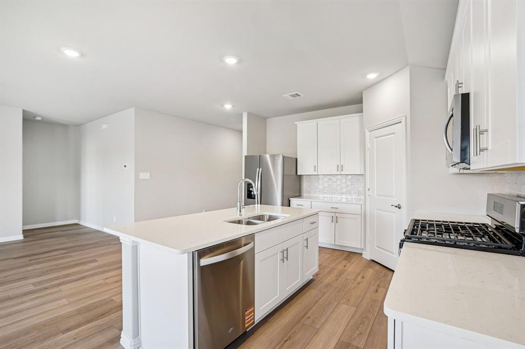 Lakehaven - Residential