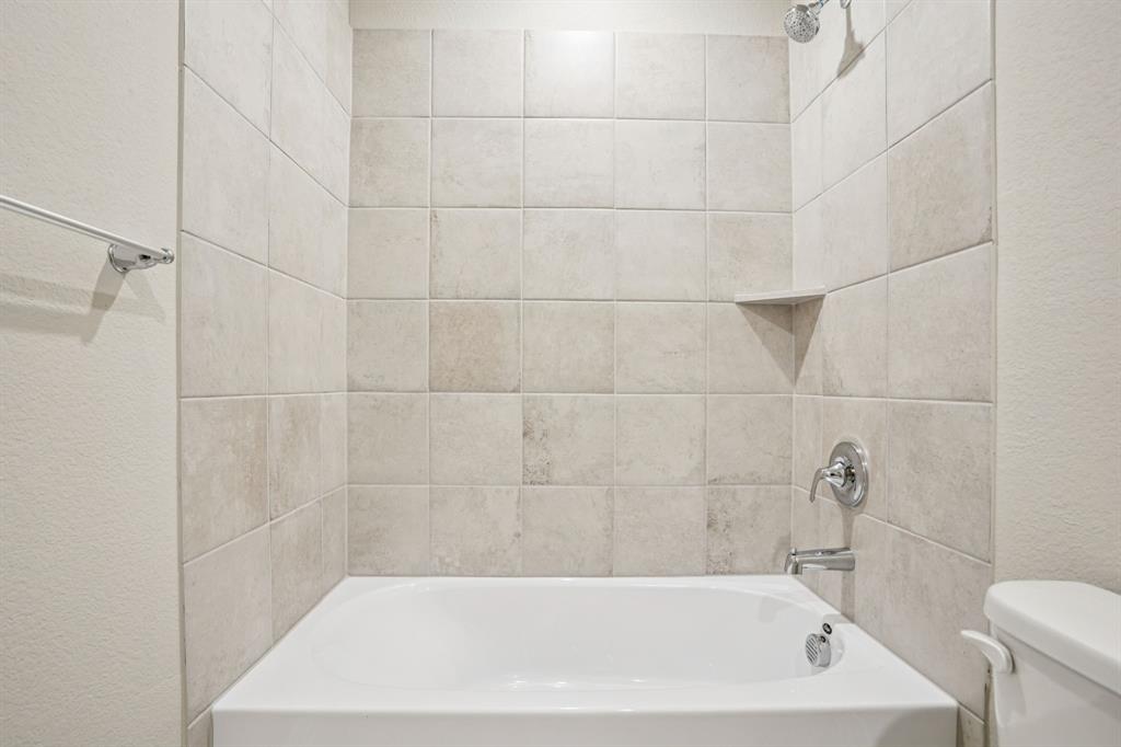 Lakehaven - Residential