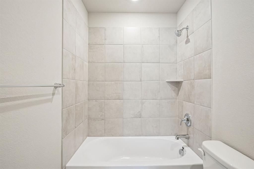 Lakehaven - Residential