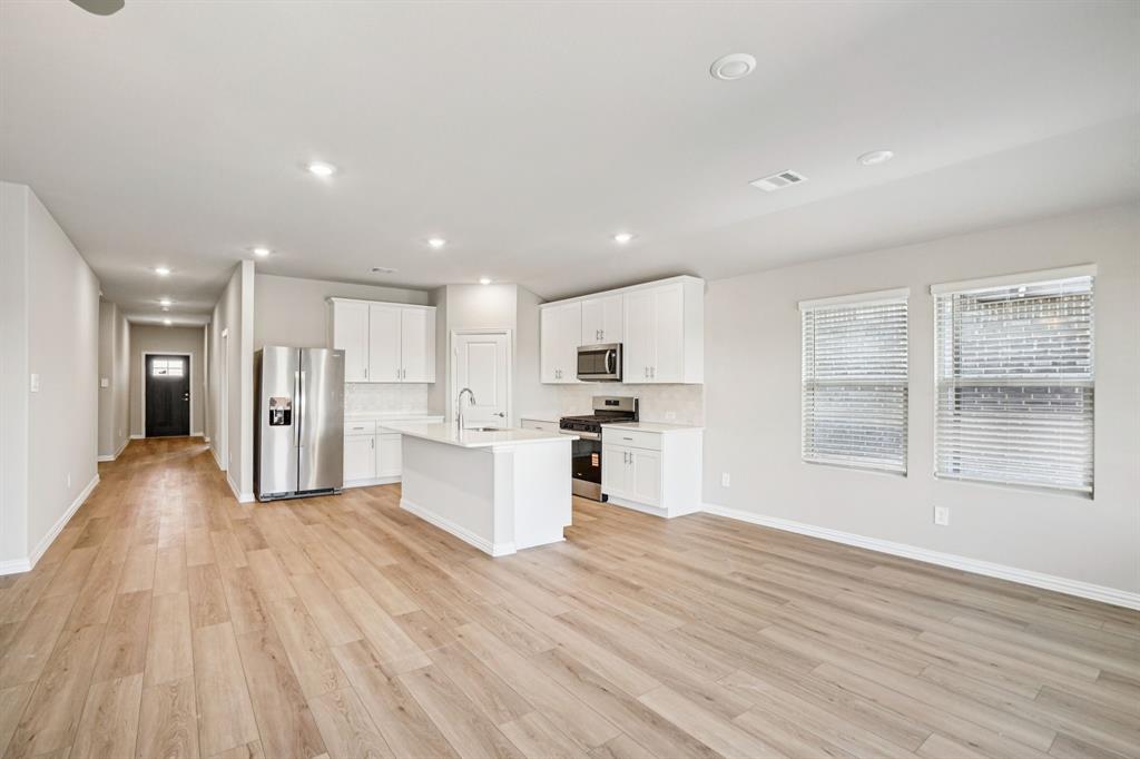 Lakehaven - Residential