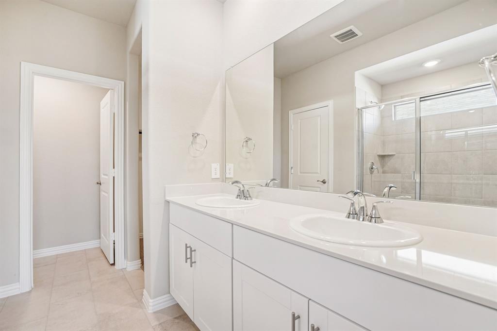 Lakehaven - Residential