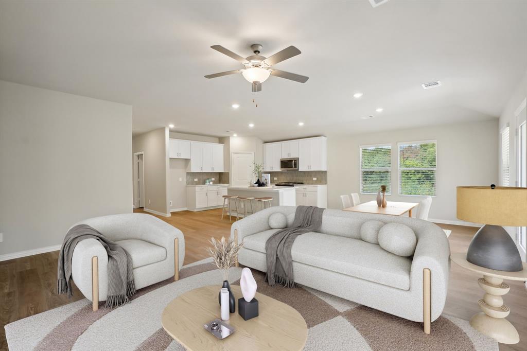 936 Linden Court