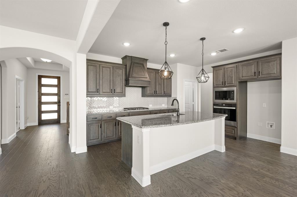 3438 Arbor Grove Trail