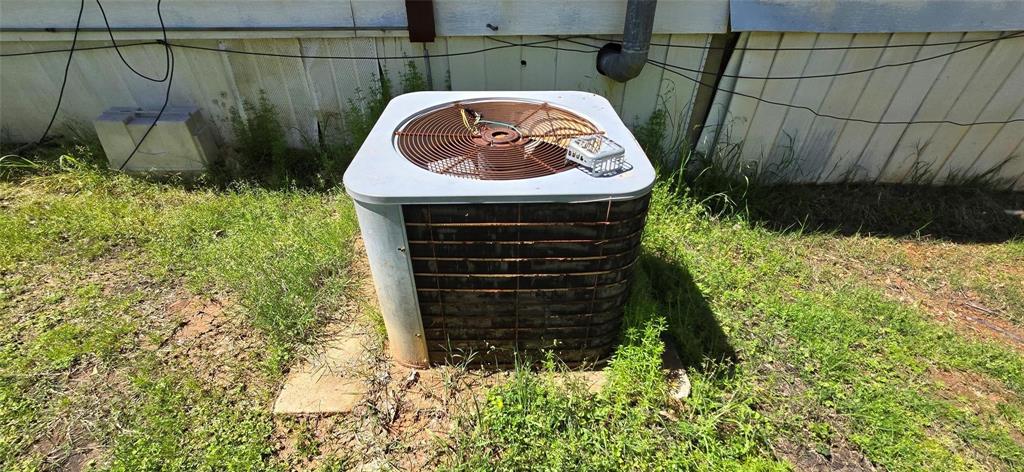 Vivian, Louisiana 71082, United States, 3 Bedrooms Bedrooms, ,2 BathroomsBathrooms,Residential,Active,89634