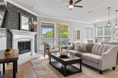 1821 Mcgee Avenue Argyle TX 76226