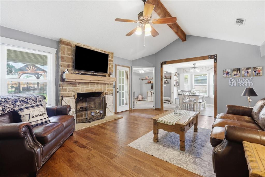 405 Lantern Ridge