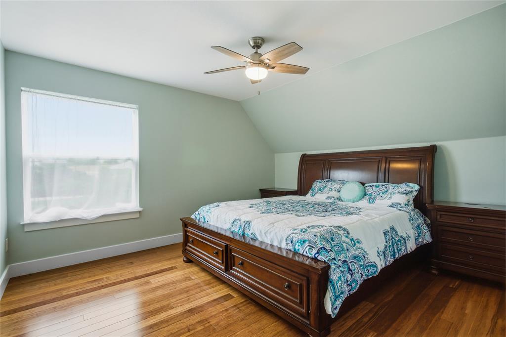 Bella Flora - Residential