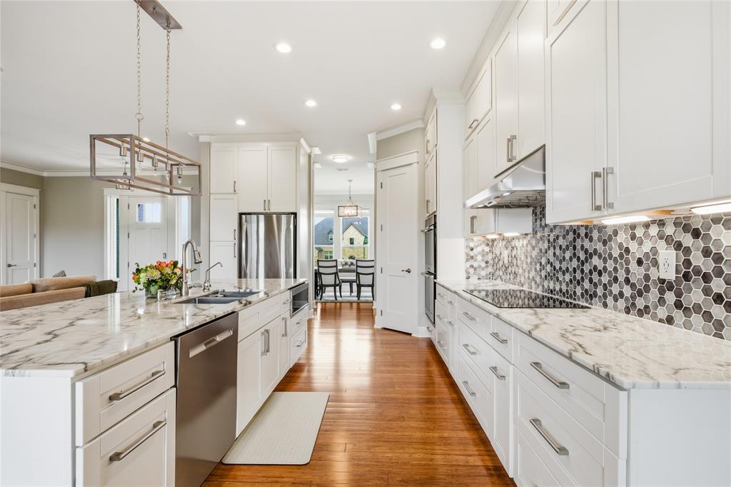 Bella Flora - Residential