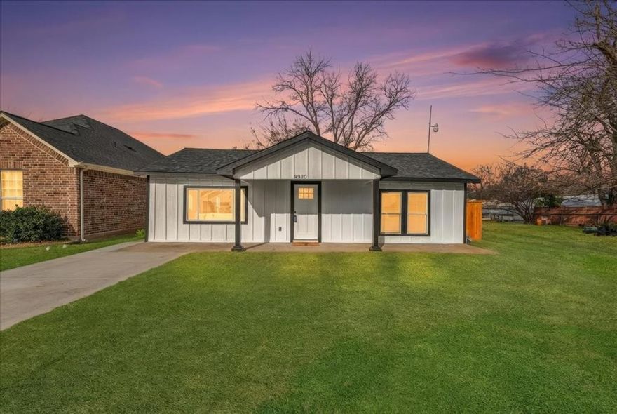 Fully renovated, modern, and elegant home featuring a bright open-concept design filled with natural light. The stunning kitchen offers a large island, white quartz countertops, new white cabinetry, and brand-new stainless steel appliances...perfect for entertaining and everyday living.
Enjoy durable waterproof laminate flooring throughout and an oversized backyard ideal for gatherings with family and friends. Conveniently located with easy access to major highways and nearby shopping, dining, and amenities.***Extensive updates include: new plumbing, new electrical system, new roof, new windows, brand-new kitchen and bathrooms, new flooring, fresh interior and exterior paint, updated light fixtures, and much more*** Back on the market due to buyer’s home sale contingency falling through.