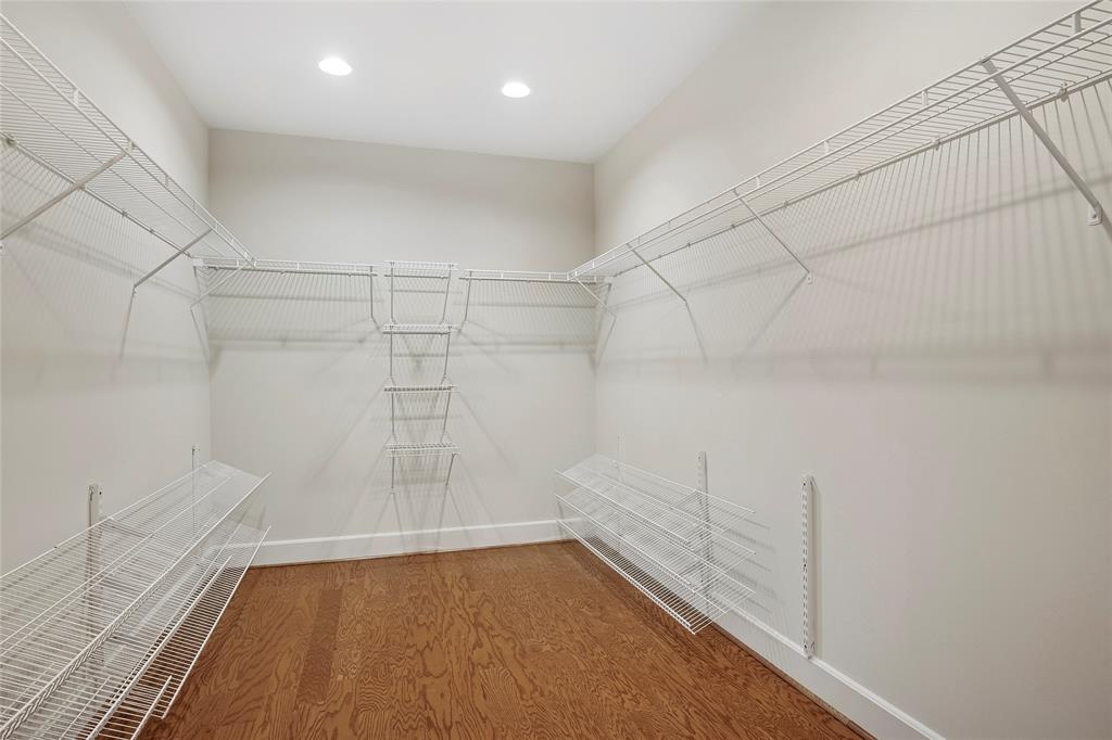 Elm Street Condo 1505 - Residential