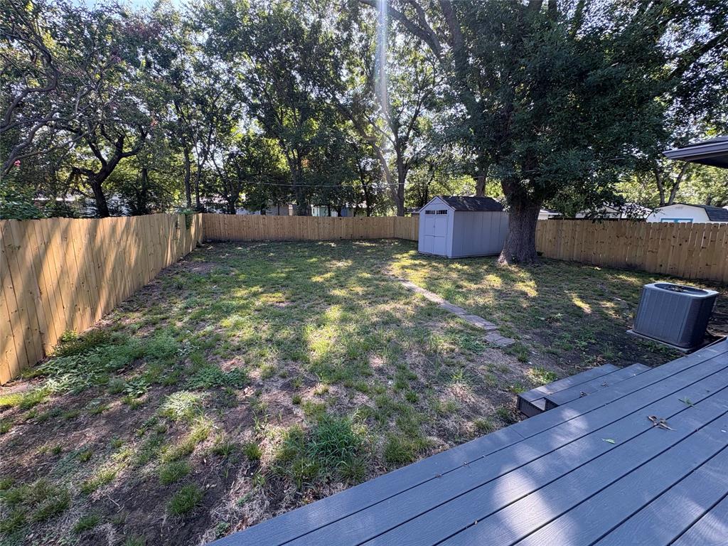 Bucks Raymond E 2nd Add - Residential