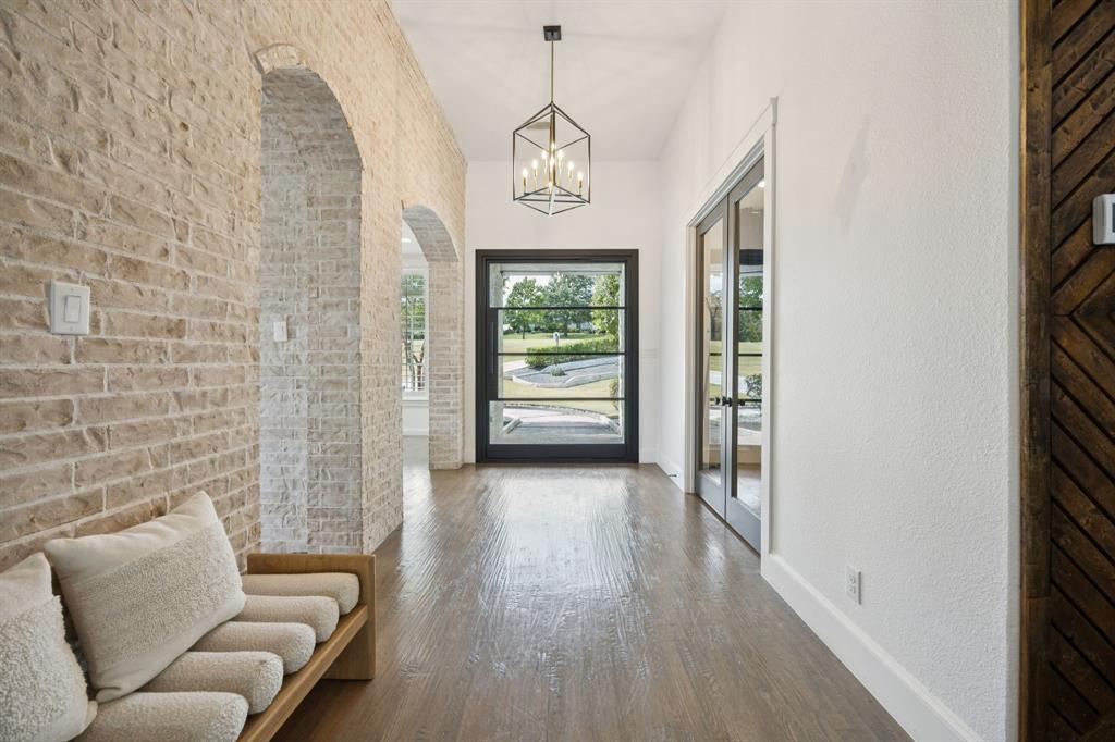 4644 Lake Breeze Drive
