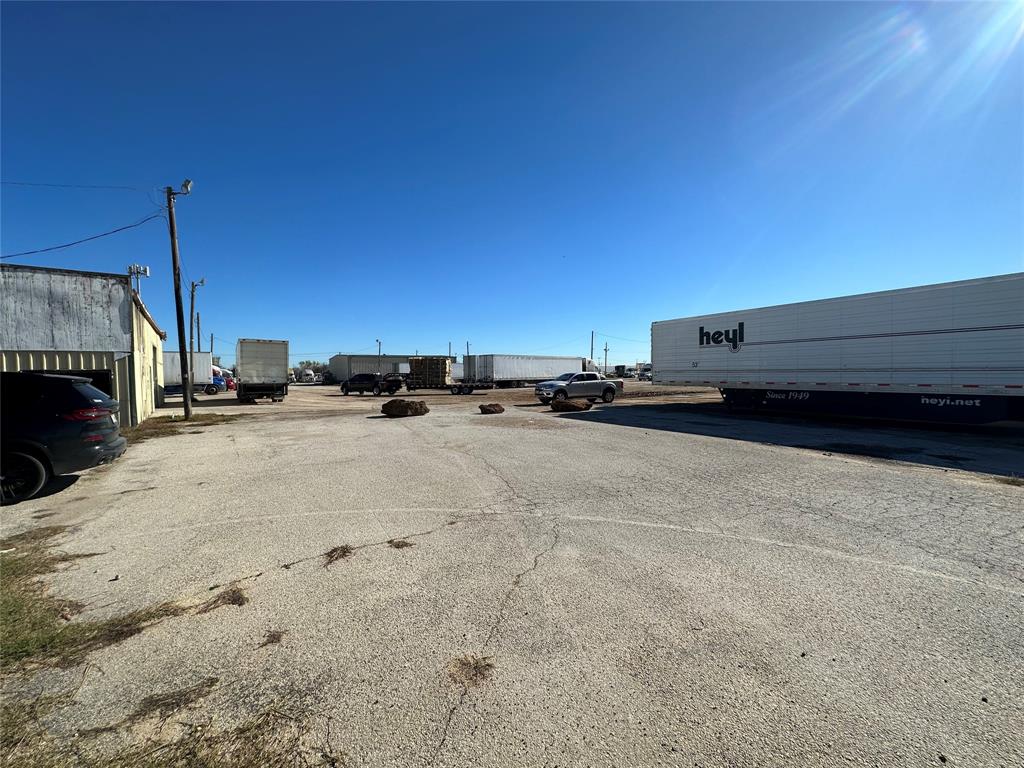 Cliff Industries Add - Commercial Sale