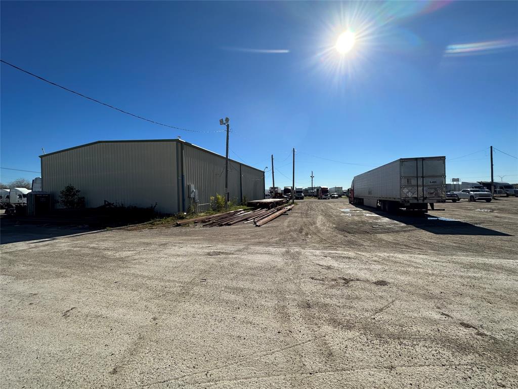 Cliff Industries Add - Commercial Sale