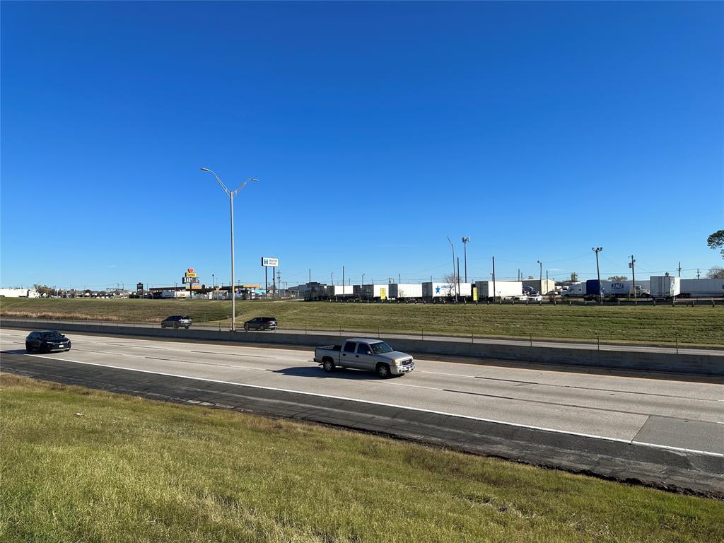 Cliff Industries Add - Commercial Sale