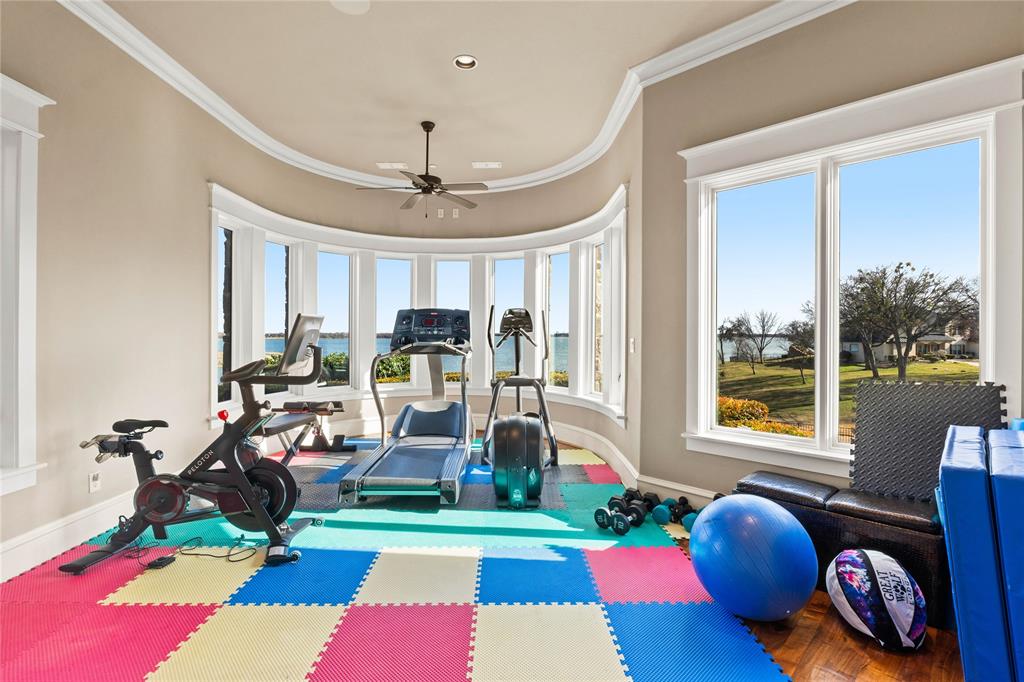 SUNRISE BAY AT LAKE LEWISVILLE - Residential