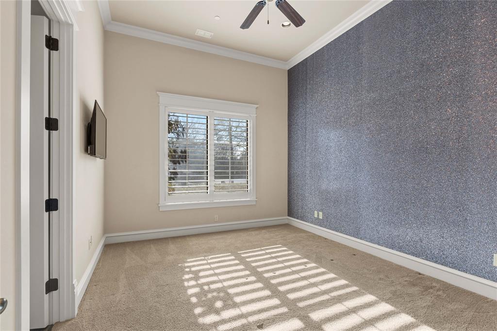 SUNRISE BAY AT LAKE LEWISVILLE - Residential