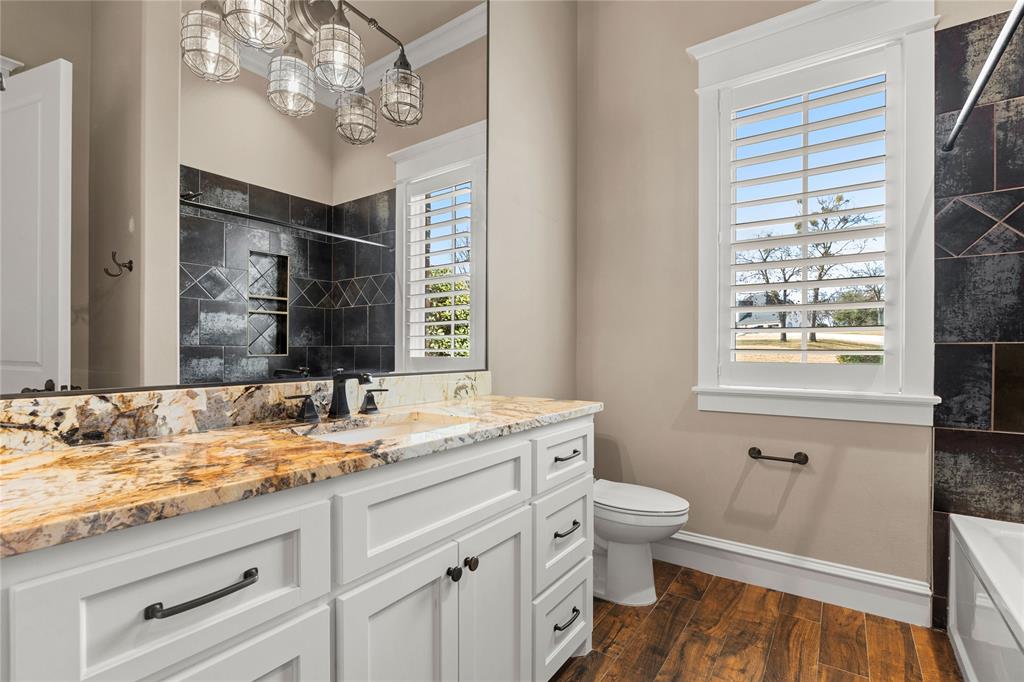 SUNRISE BAY AT LAKE LEWISVILLE - Residential