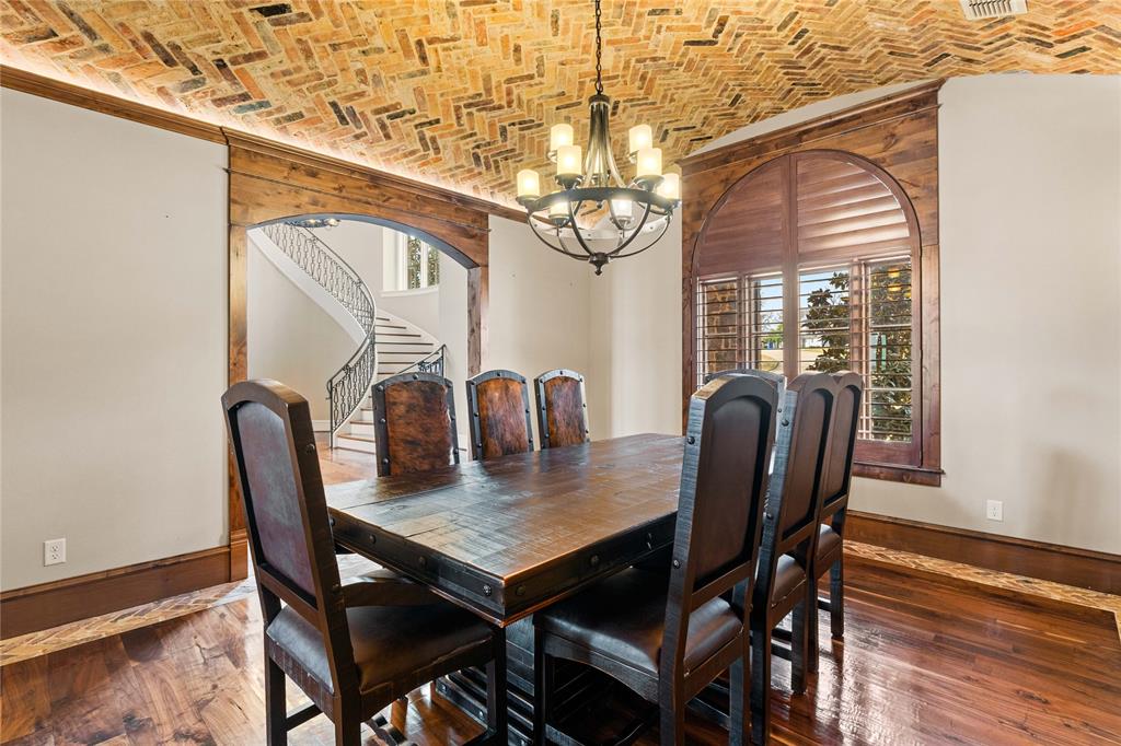 SUNRISE BAY AT LAKE LEWISVILLE - Residential