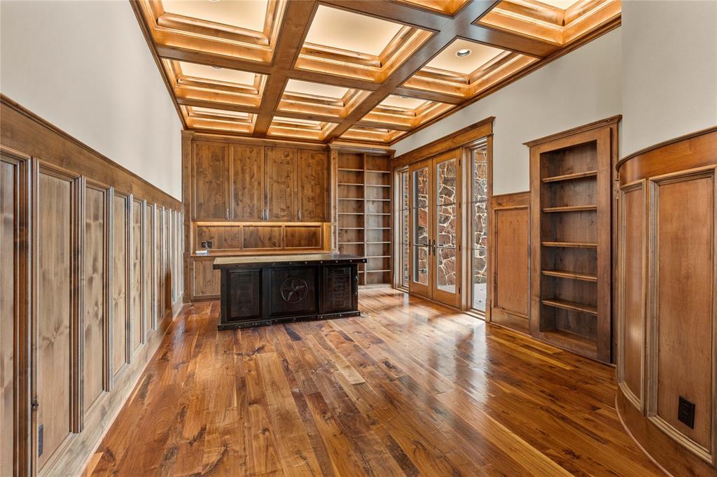 SUNRISE BAY AT LAKE LEWISVILLE - Residential